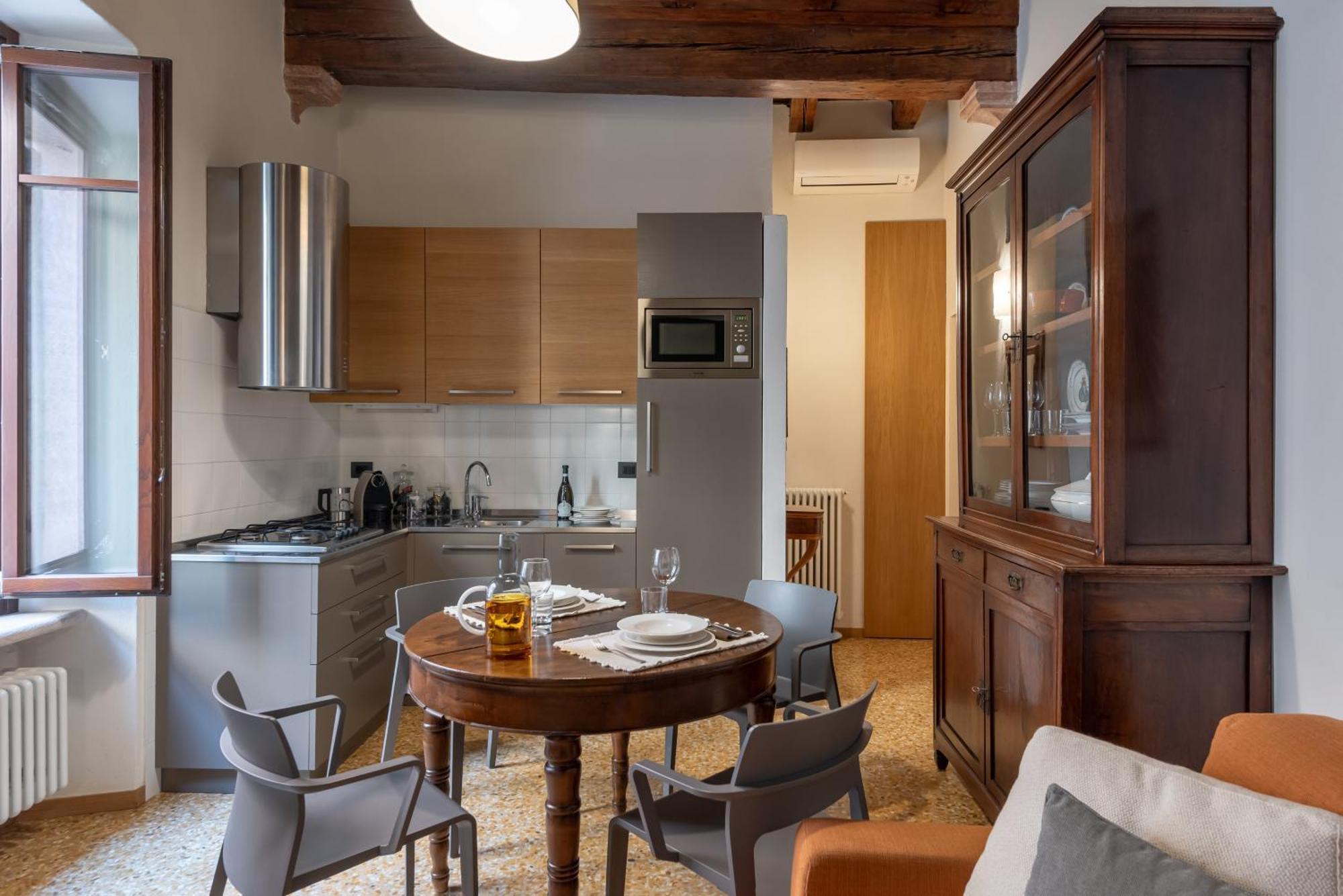 Residenza Roccamaggiore 베로나 외부 사진