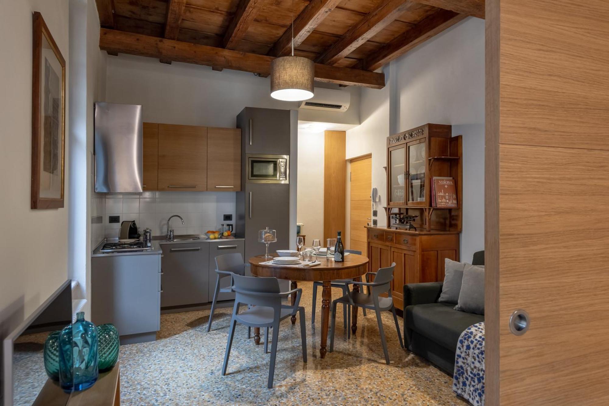 Residenza Roccamaggiore 베로나 외부 사진