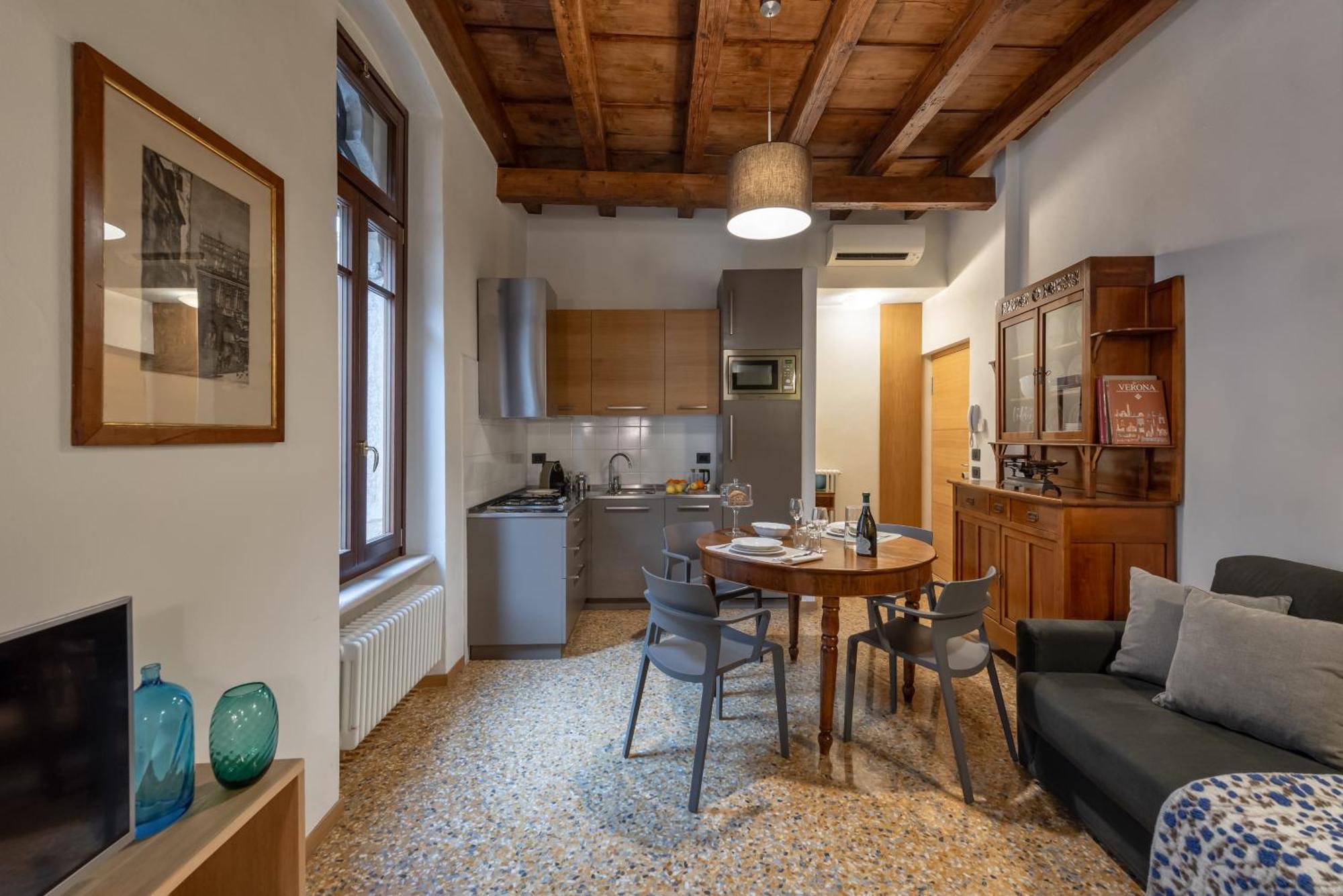 Residenza Roccamaggiore 베로나 외부 사진